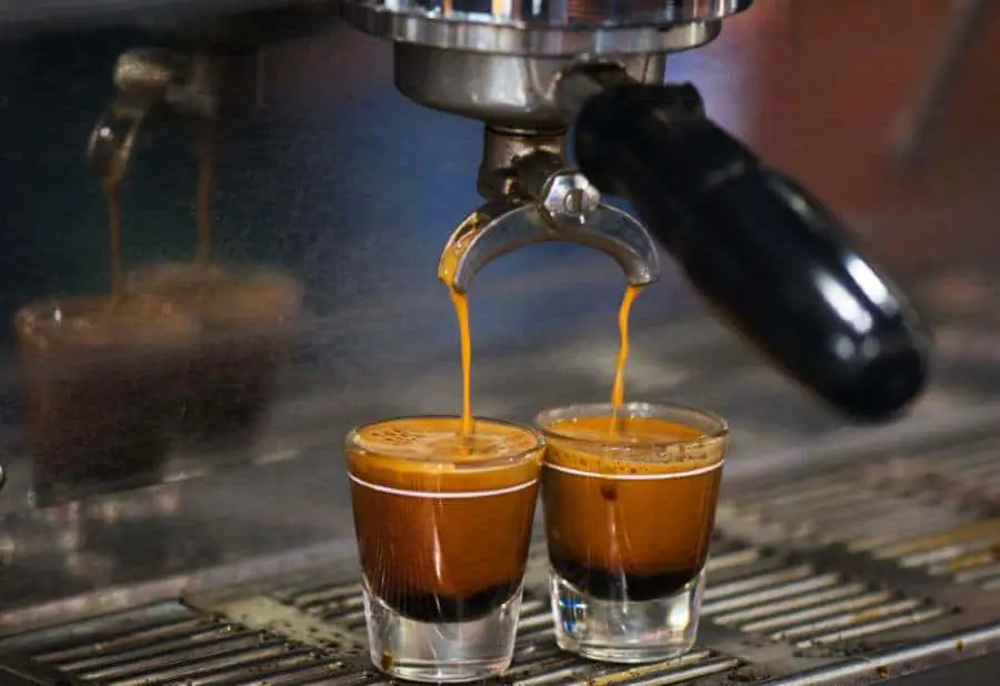 How to Split a Double Shot to Make Two Espresso Shots Using a Spouted Portafilter